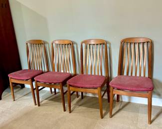 MCM Benny Linden Vintage Danish Mid Century Modern Set of 6 Dining Chairs c. 1970s ( Located in building #2 on the property)