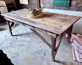 Farmhouse Table