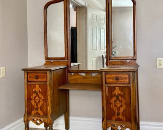 Vintage Dresser with Mirror ( Located in building #2 on the property)