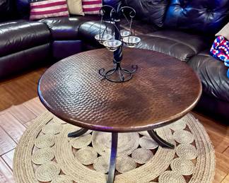 Hammered Copper Top Coffee Table and Round Rug