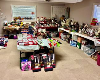 Christmas Décor ( Located in building #2 on the property)