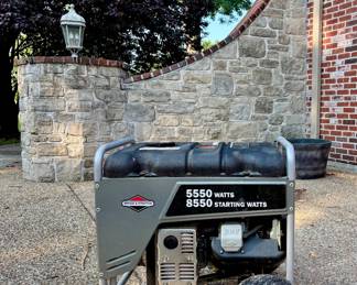 Briggs & Stratton Generator