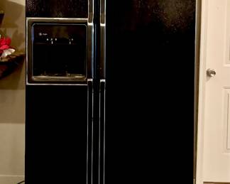 French Door Refrigerator ( Located in building #2 on the property)