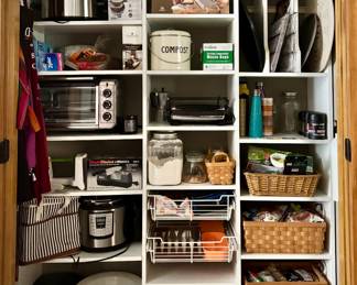 Kitchen Appliances and Kitchen Items
