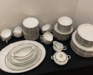 Harmony House Modern China Set