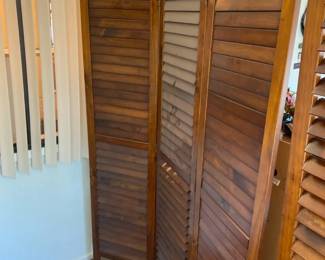 Slatted Wooden Room Dividers