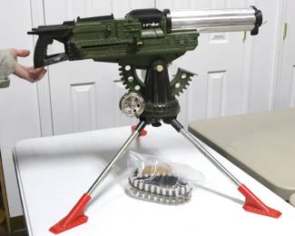 Defender Dan Toy Machine Gun