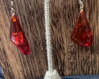 14K Leverback Earrings With Artificial Amber
