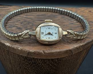 Vintage Ladies Hamilton RGB 10K Gold Bevel Stretch Watch