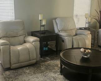 La-Z-Boy power Leather Recliners with remotes 