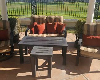 Outdoor furniture set with cushions