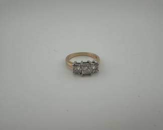 14k gold Diamond Ring