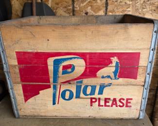 Wood Crate, Polar, Soda