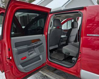 2007 Ram 2500 Mega Cab, 5.9 Cummins