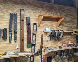 License Plate, Levels, Clamps