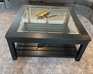 Ethan Allen William Coffee Table