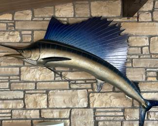 Giant sailfish