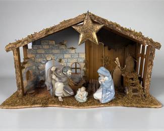 Lladro Nativity Set
