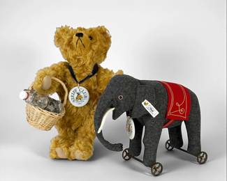 (2) Steiff Club 1997/98 Edition Collectibles
