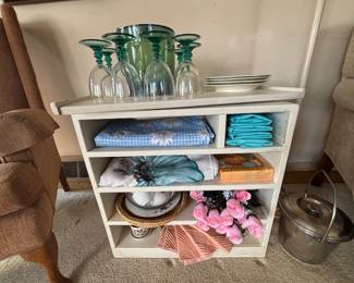 Cabinet w/Swivel Top, Table Ware