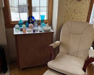 Glider, Stool, Speaker