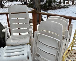 4 White Plastic Loungers, Stool