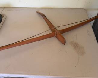 VINTAGE VIETNAMESE MONTAGNARD HMONG WOOD CROSSBOW ARROWS QUIVERS ORIGINAL STRING