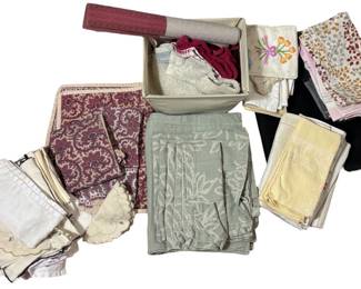 Napkins and table cloths