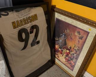Signed Harrison jersey Pittsburgh Steelers $450
Wall art