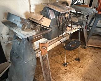 Shopsmith with accessories 