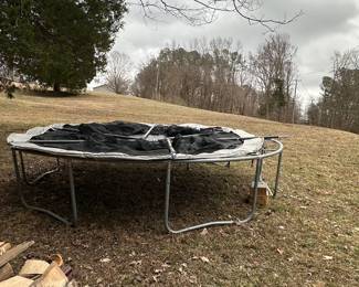 Trampoline 