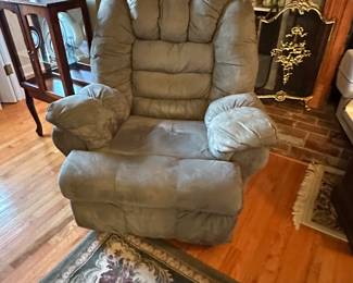 Lazy boy recliner 
