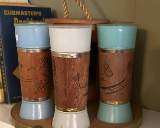 Mahogany mid century bar tumblers 