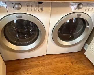 Under counter washer and dryer 