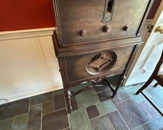 Antique radio and table