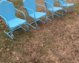 Crosley Tulip Retro Metal Patio Chair