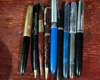 VINTAGE FOUNTAIN PEN