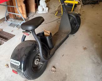 Watt-A-Ride is an Australian-based retailer, specializing in high-performance, durable electric scooters and fat-tire e-scooters. They focus on powerful models designed for both on-road and off-road use, featuring large batteries for extended range, robust suspension systems, and high-torque