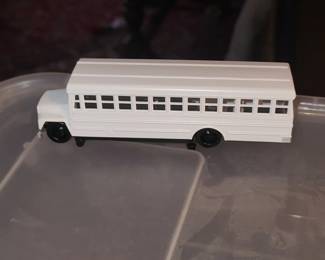 BACHMANN HO SCALE 
