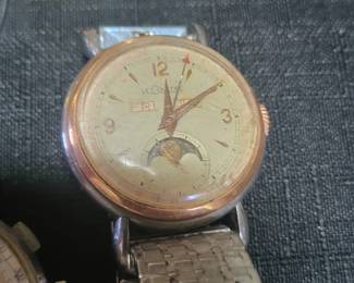 LECOULTRE WATCH
