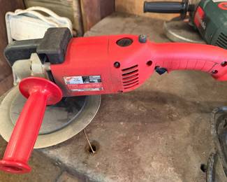 Milwaukee 7/9 Inch Sander/Polisher