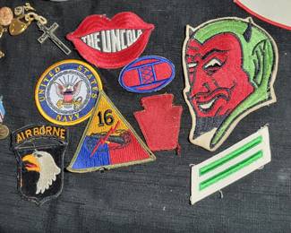 VINTAGE MILITARY AND OTHERS PATCHES