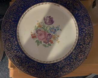 11   1942 Homer Laughlin Cobalt Blue Floral 10” Plates 22k Gold Trim D 40 N 5
