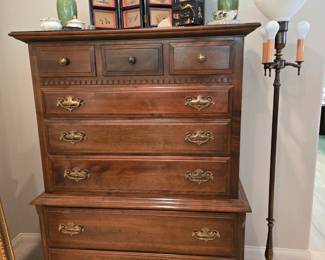 Vintage Ethan Allen solid wood bedroom set - includes low dresser, 2 nightstands, tall chest of drawers and tall lingerie chest