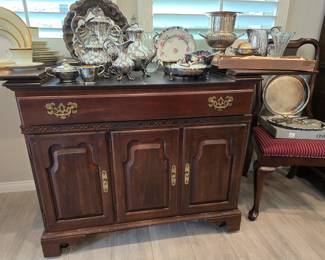 Ethan Allen solid wood expanding buffet server (on casters).