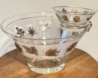 Vtg Libbey Golden Foliage Glass chip And dip bowl set~