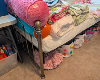 Day bed frame and mattress