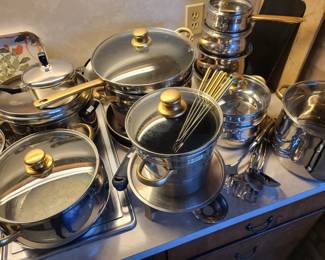 Command Performance Gold Cookware