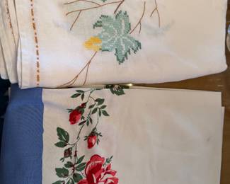 Vintage Printed Table Linens
