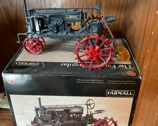 The farmall diecast (NIB)